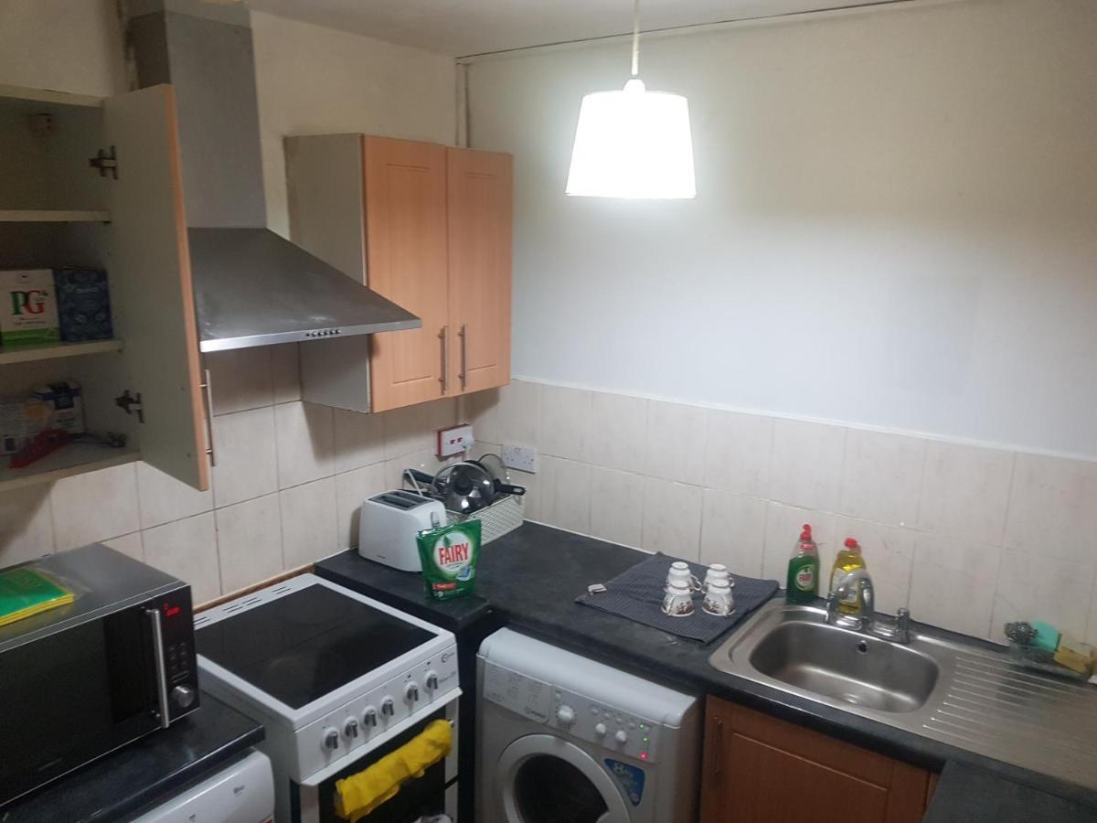 Dach Apartments - Cozy 3 Bed Apartment In Hendon Edgware Dış mekan fotoğraf