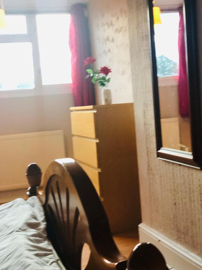 Dach Apartments - Cozy 3 Bed Apartment In Hendon Edgware Dış mekan fotoğraf