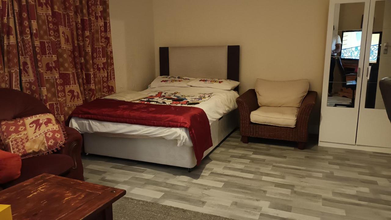 Dach Apartments - Cozy 3 Bed Apartment In Hendon Edgware Dış mekan fotoğraf