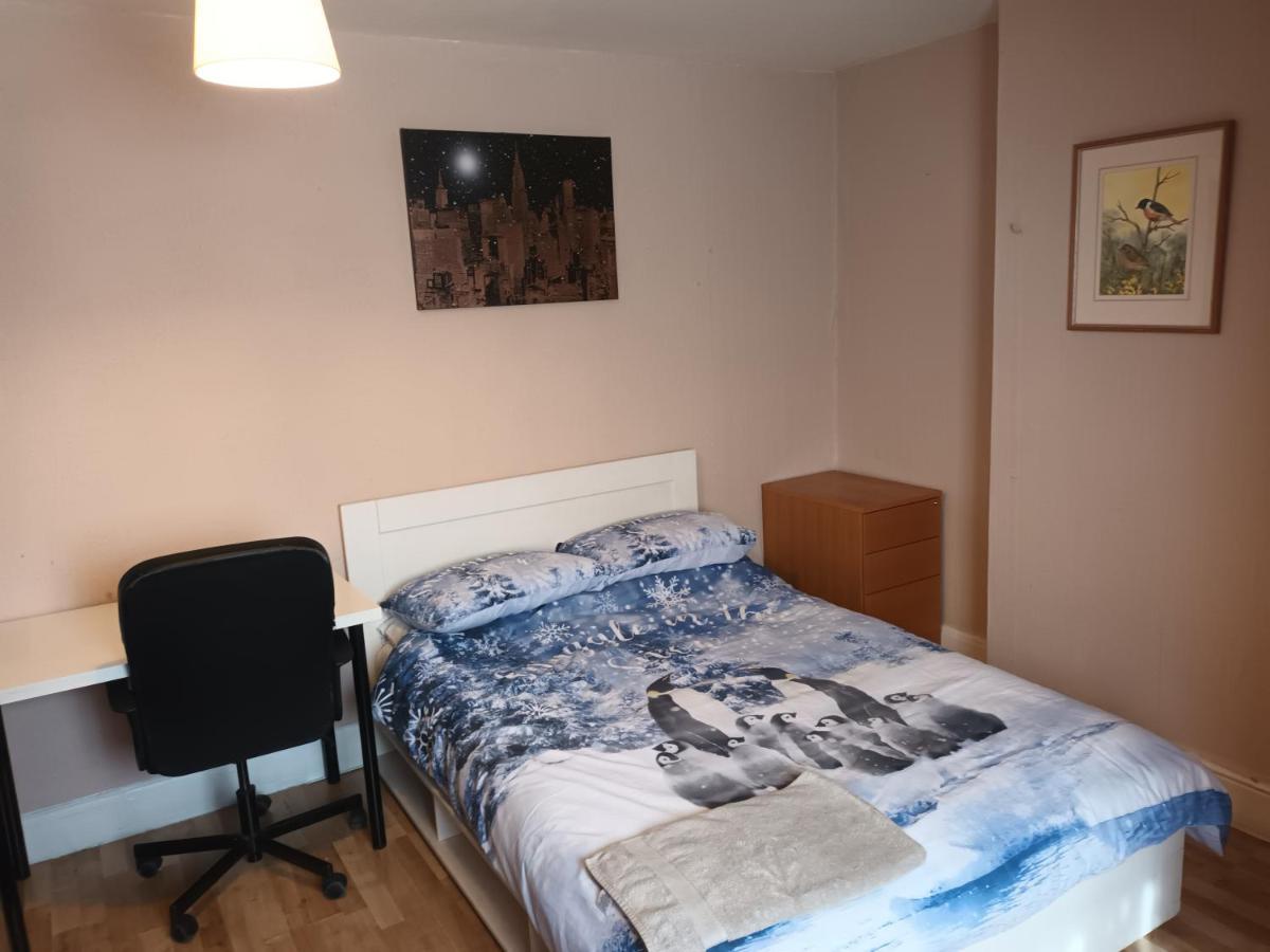 Dach Apartments - Cozy 3 Bed Apartment In Hendon Edgware Dış mekan fotoğraf