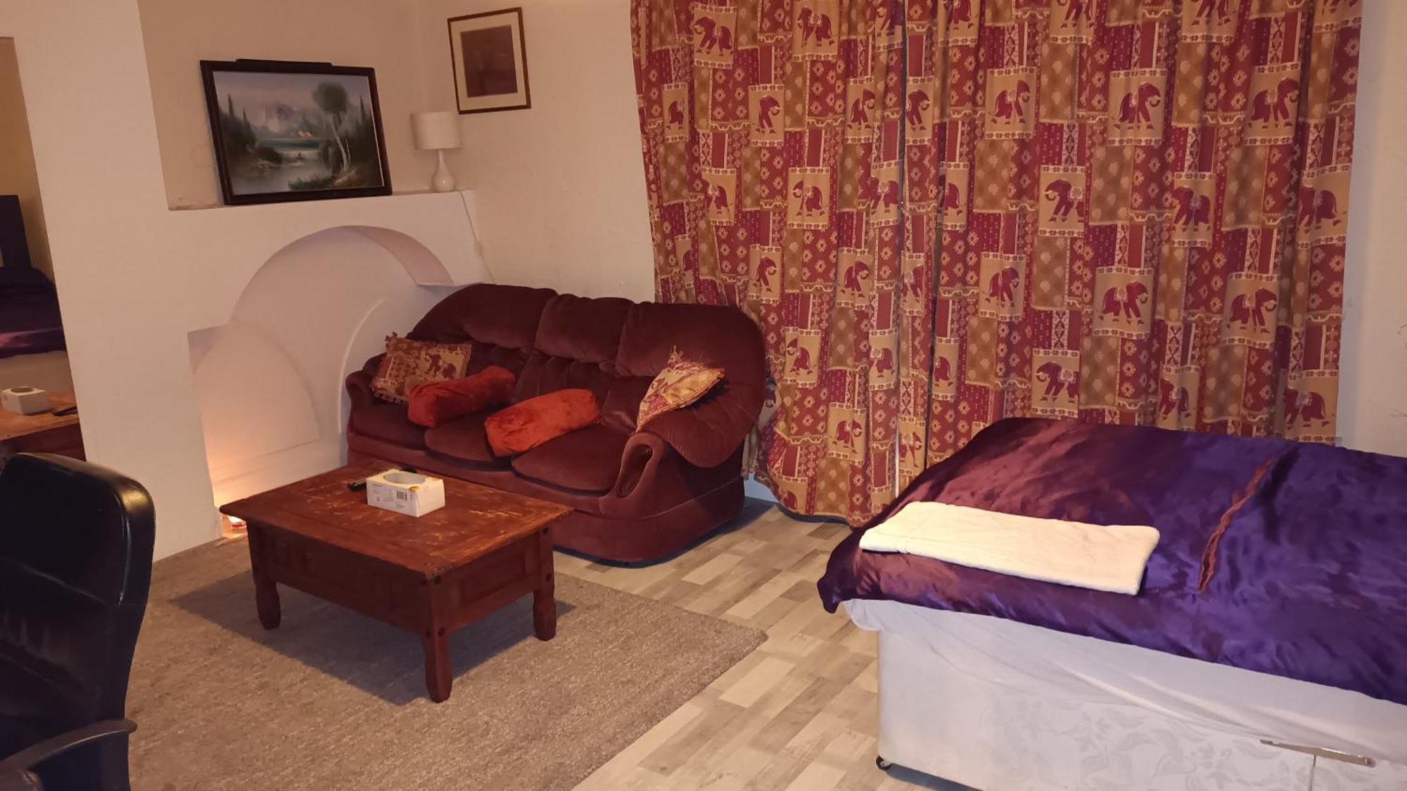 Dach Apartments - Cozy 3 Bed Apartment In Hendon Edgware Oda fotoğraf